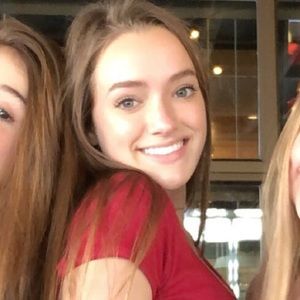 Meet your Posher, Isabelle